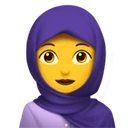 Femme avec foulard